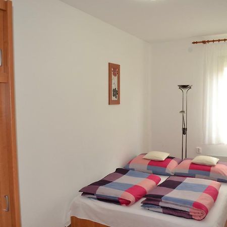 Liliom Apartman Gyula Exterior foto